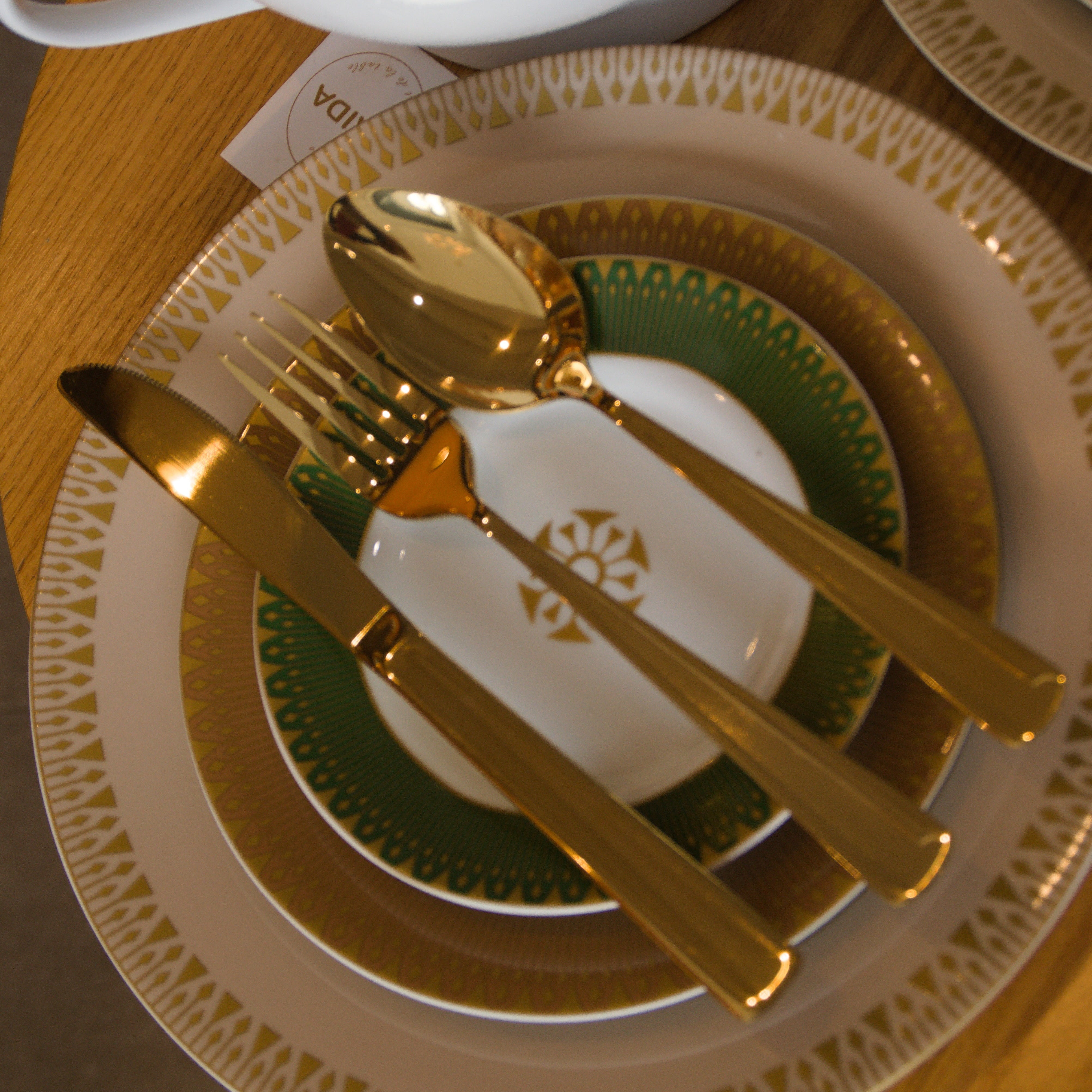 Service De Table 49 Pièces Classique Orientale
