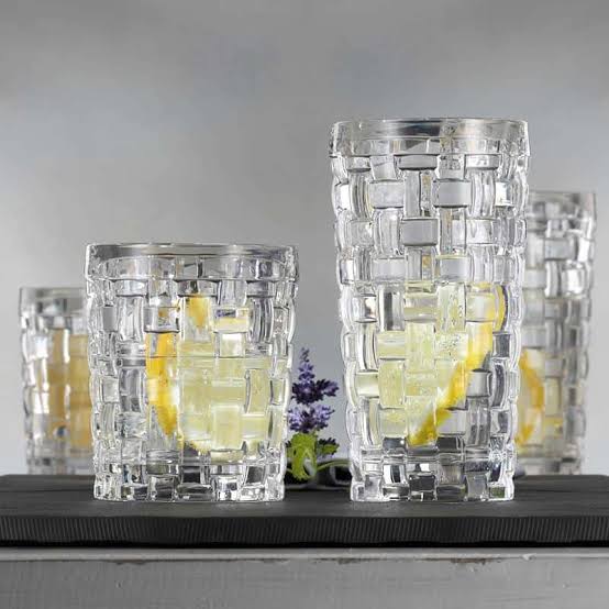 Ensemble 18 Verres en cristal BOSSA NOVA