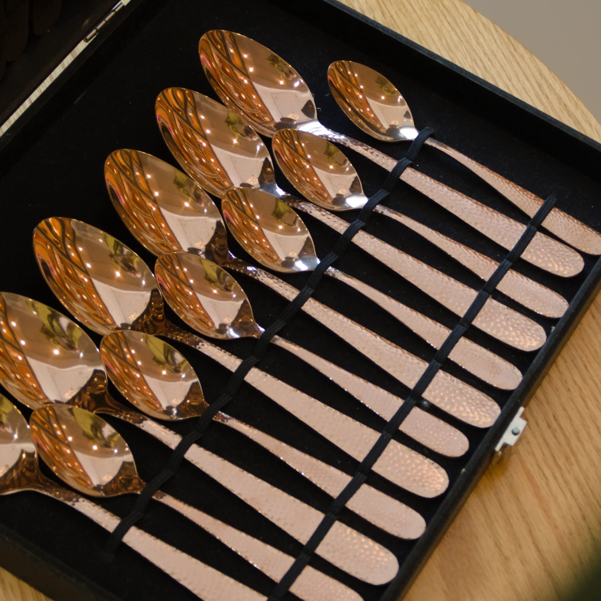 Ménagère 24 Pièces Dune Rose Gold Pour 6 Personnes