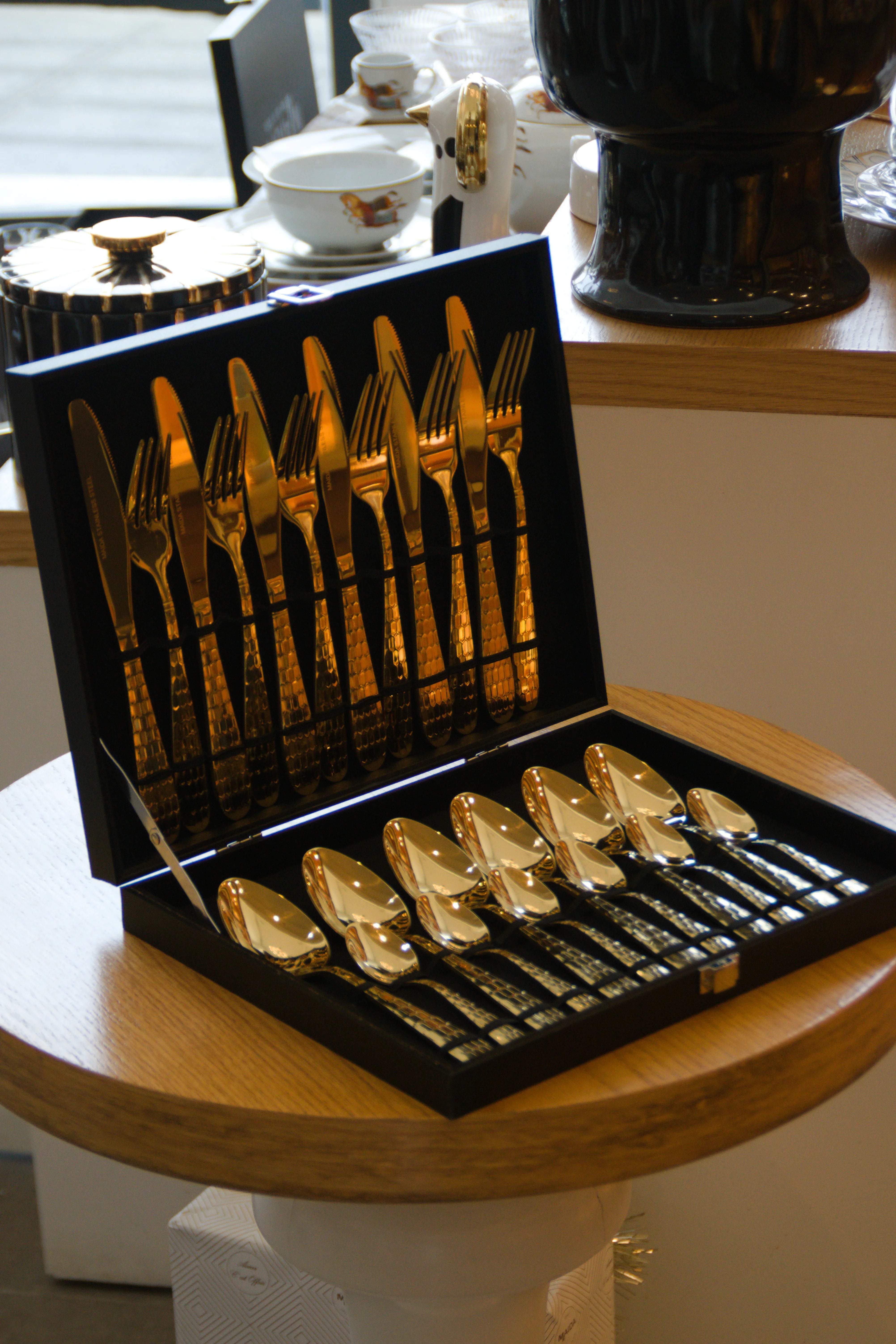 Ménagère 24 Pièces Hony Gold Pour 6 Personnes