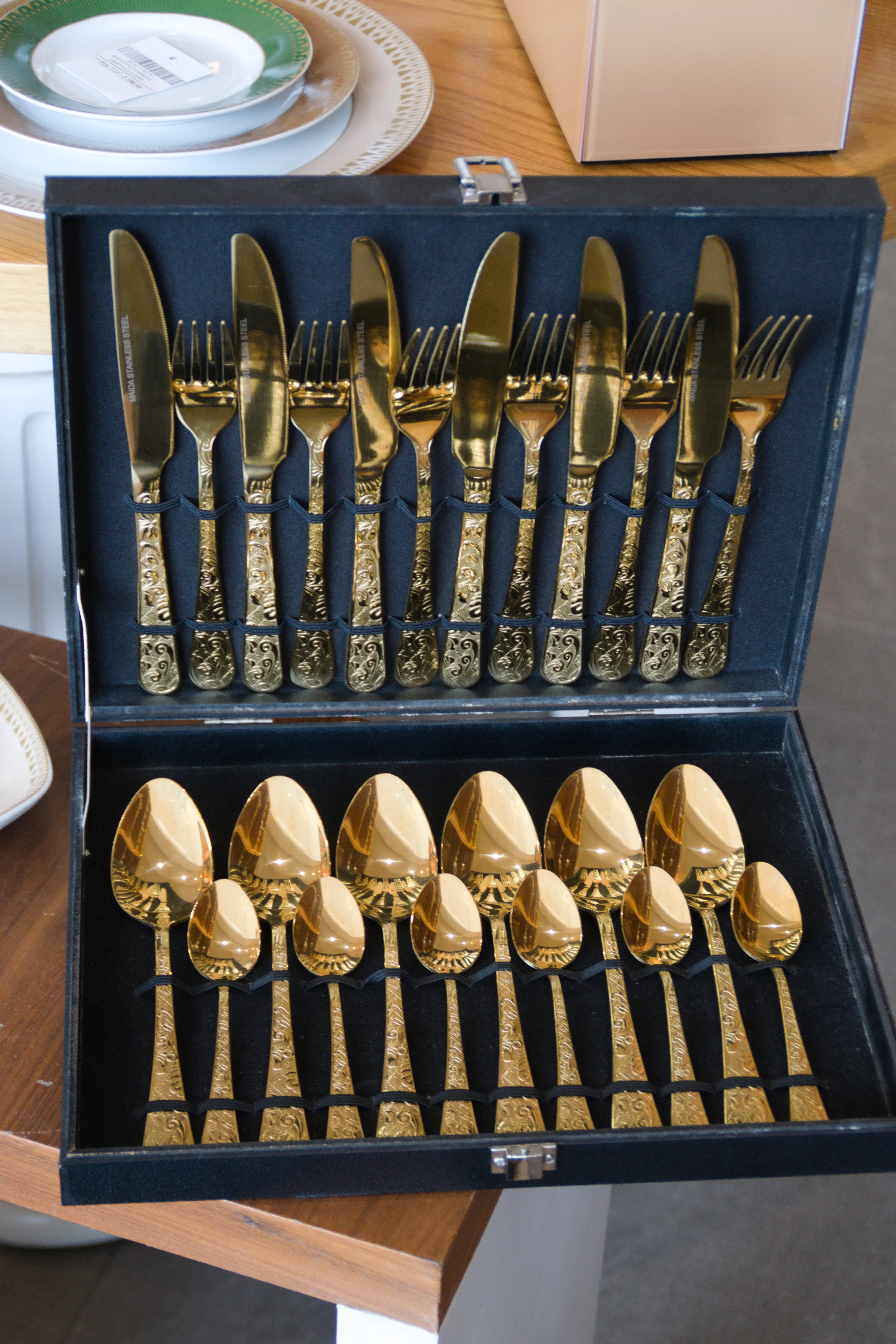 Ménagère 24 Pièces New Namish Gold Pour 6 Personnes