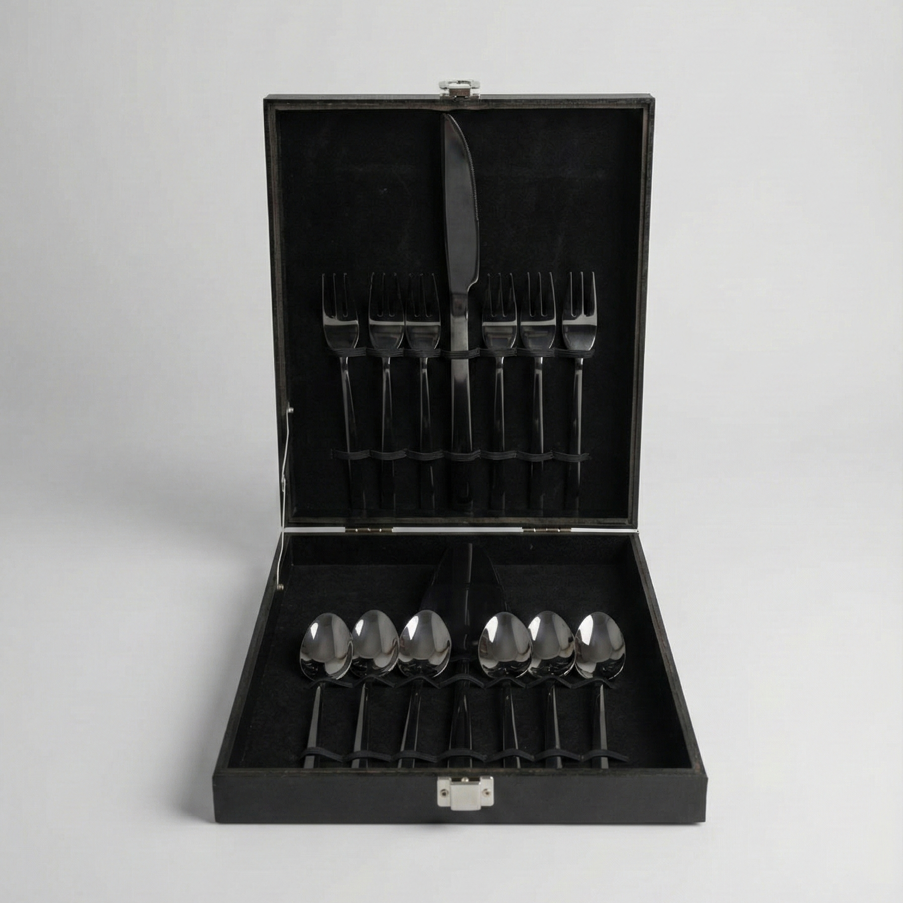 Ménagère À Gâteau 14 Pièces – Black