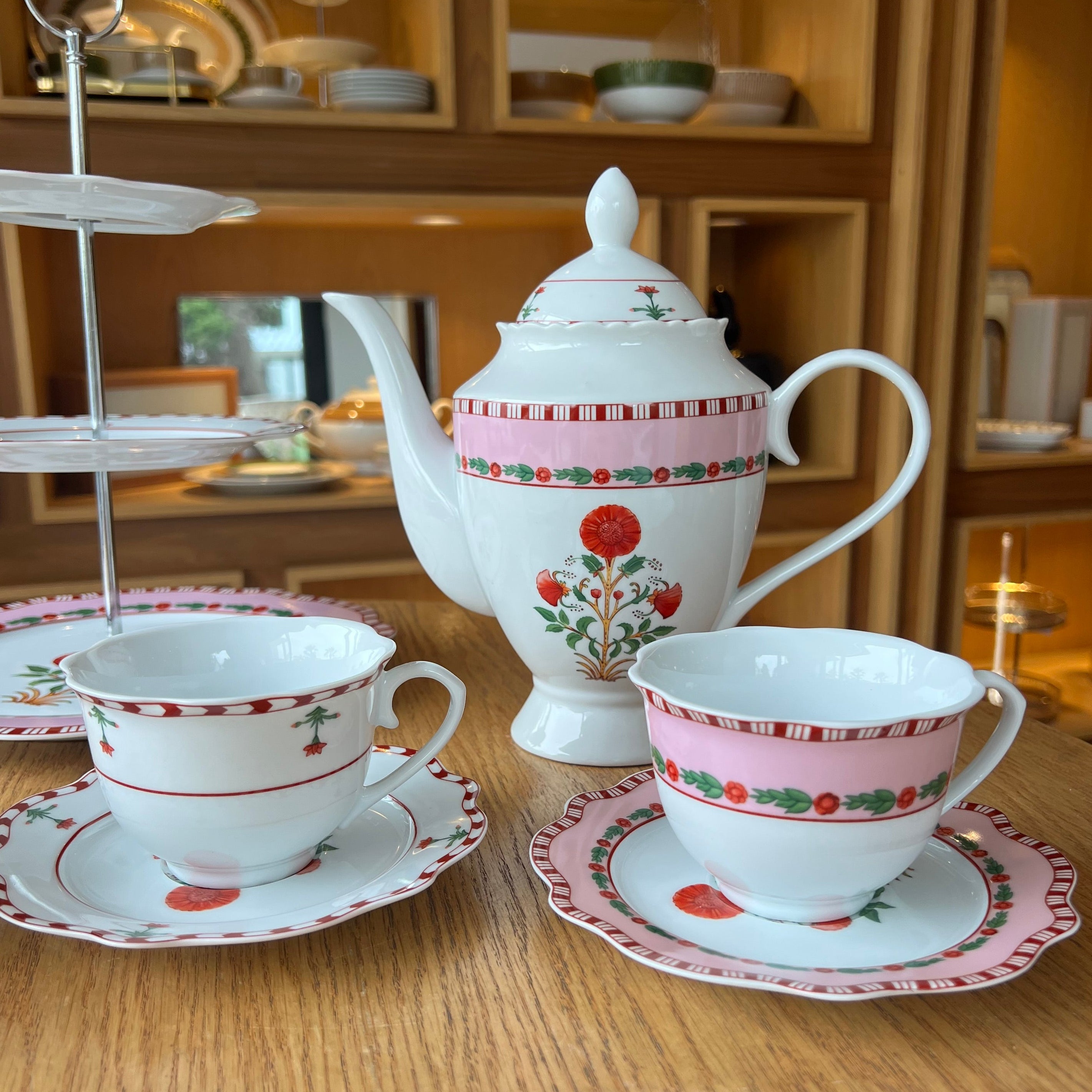 Service 23 Pièces – Collection Romance
