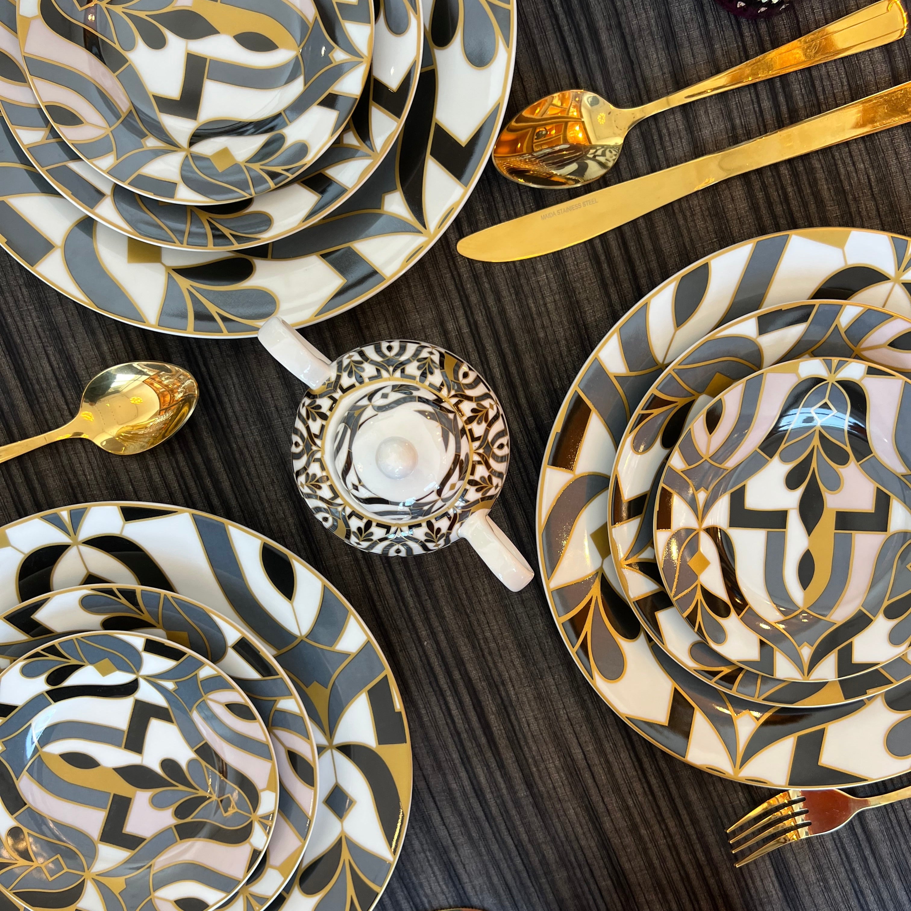 Service 18 Pièces – Arabesque