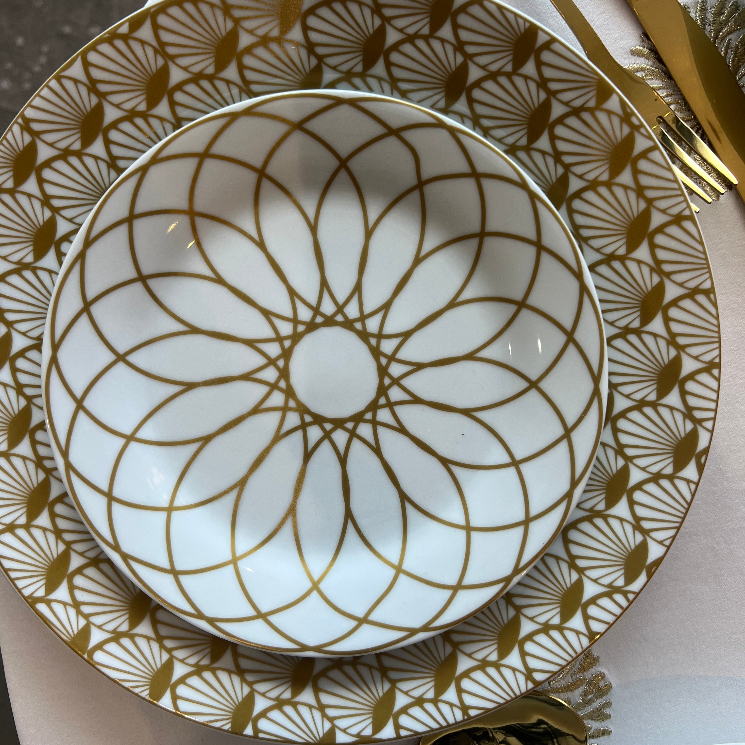 Service 18 Pièces – Golden Deco