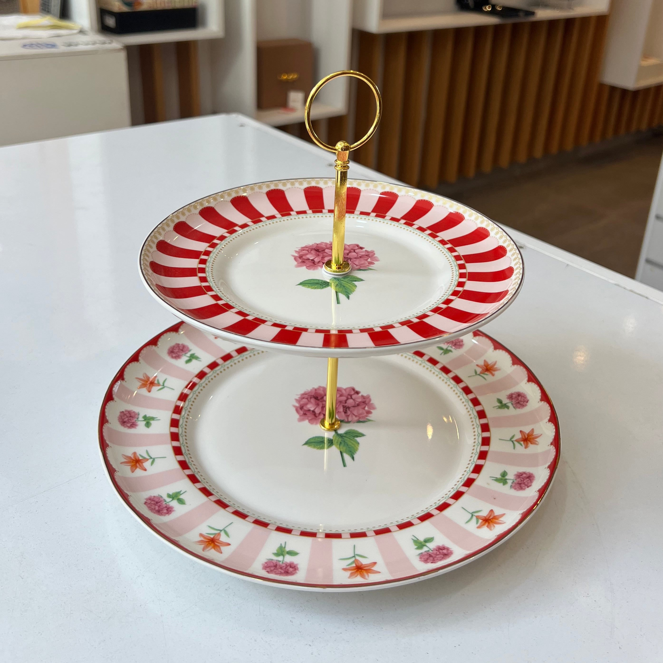 Présentoir À 2 Niveaux – Fleur De Palais