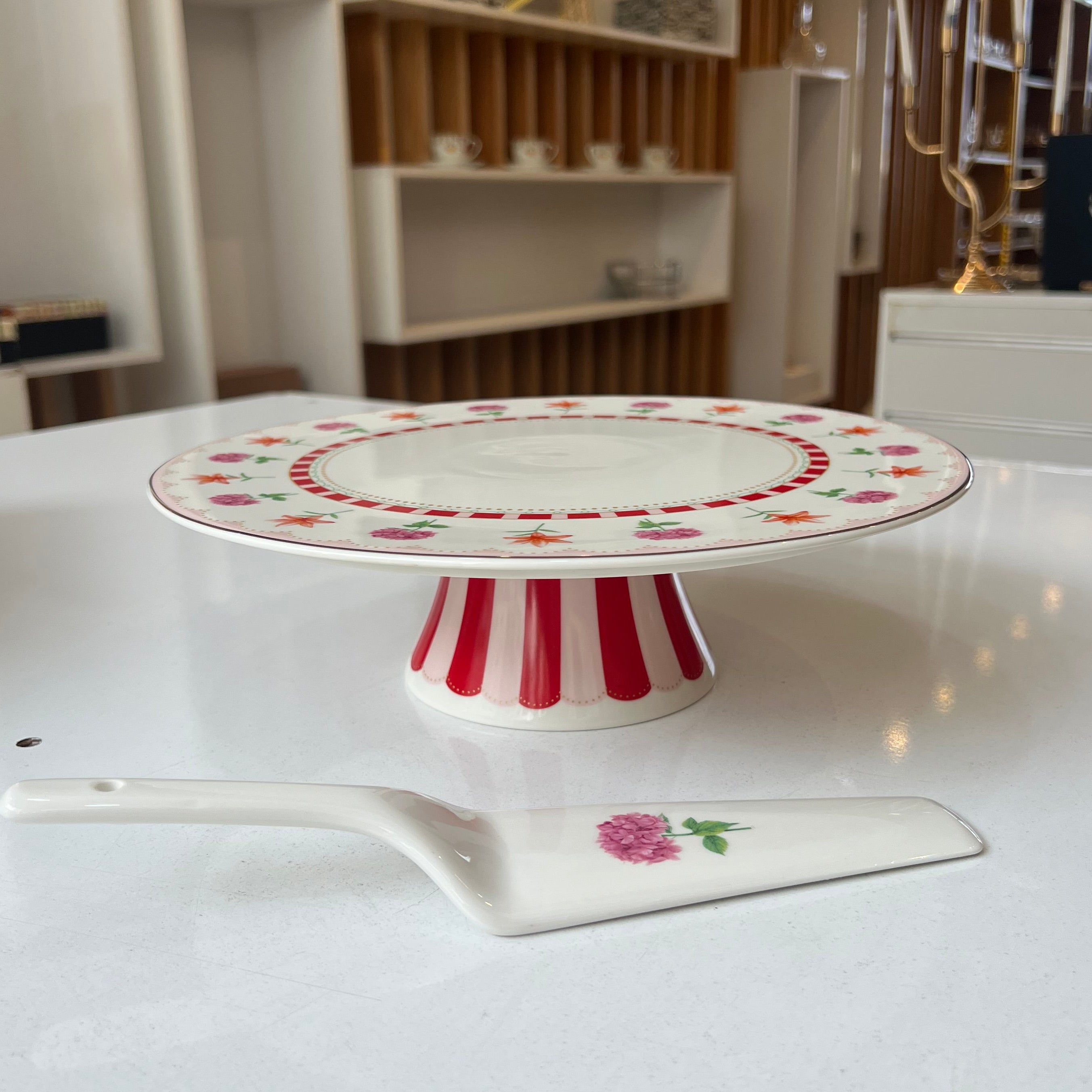 Plat À Cake – Fleur De Palais