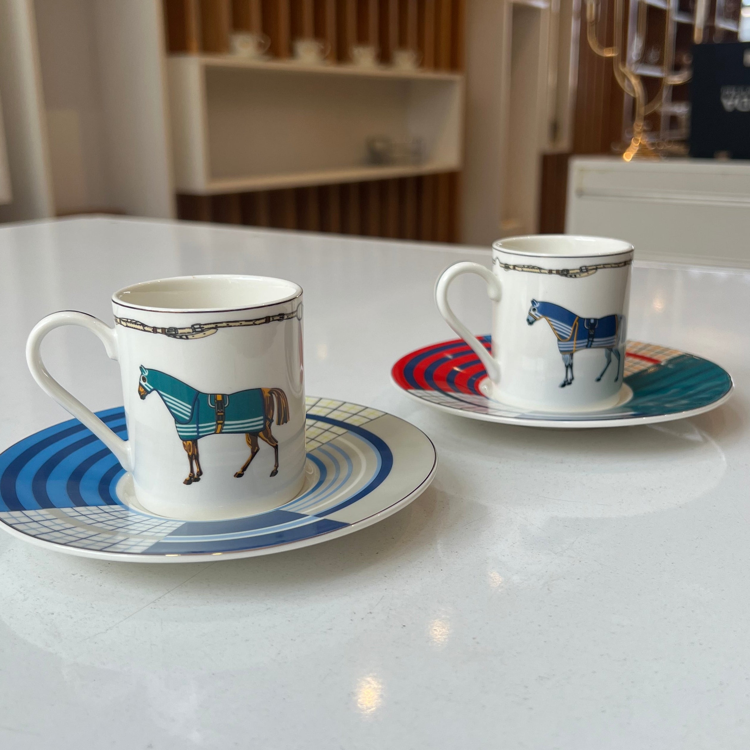 Tasse À Café Noire – Le Cavalier